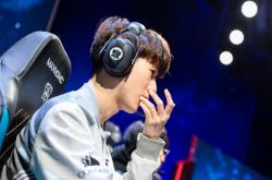 兰博竞技-关于TheShy连续十五场比赛得分超过问鼎冠军，曼联挑战极限！的信息